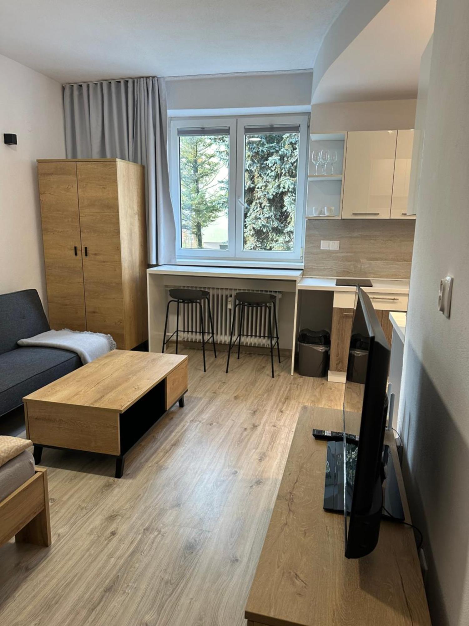 Apartman Bb-Centrum2 บันสกาบิสตรีตซา ภายนอก รูปภาพ